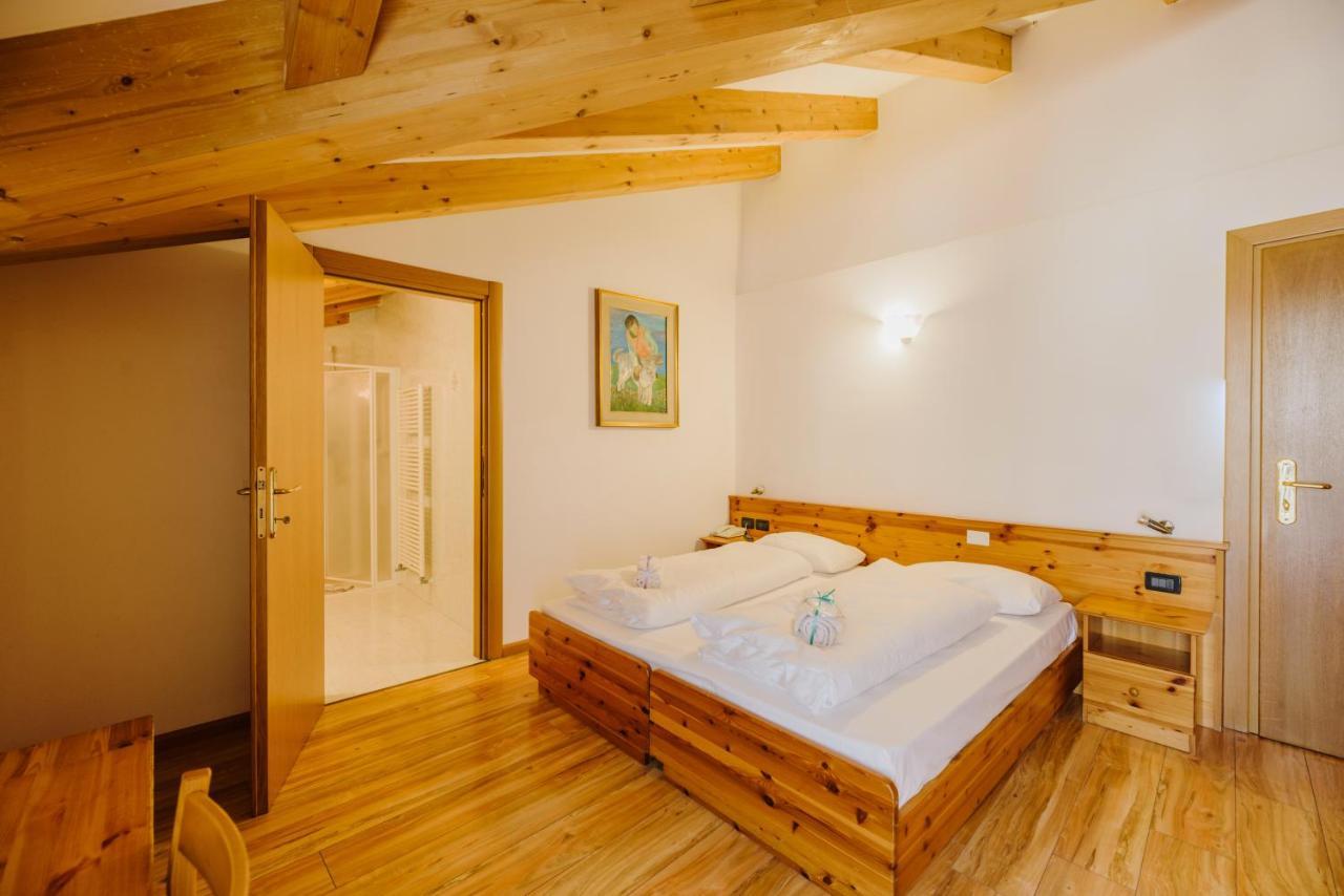 Hotel Rosa Wellness & Spa Vigo di Fassa Eksteriør bilde